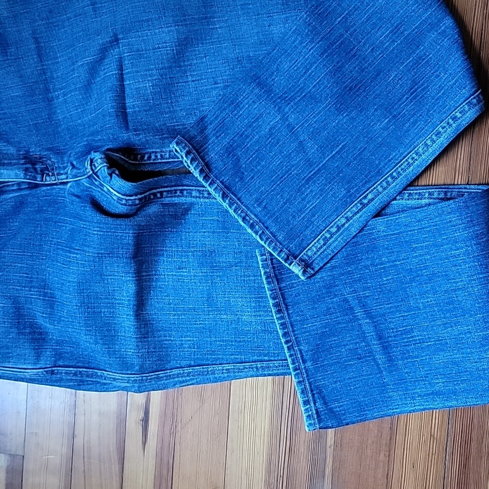 Gap Low Rise Capri - Picture 2 of 4
